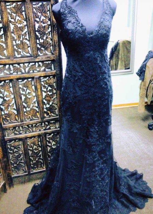 black_4